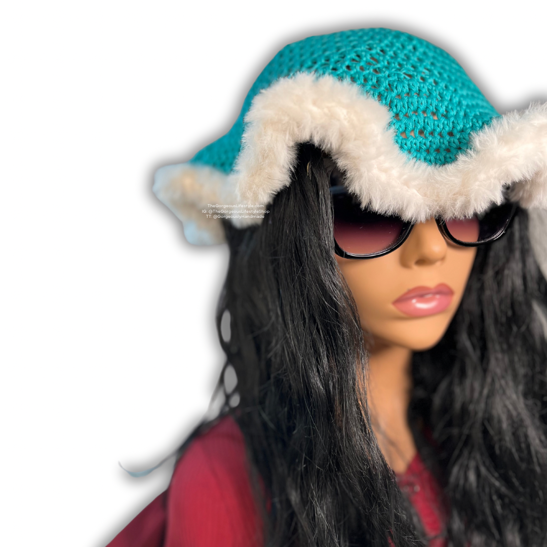 Lightweight 100% cotton floppy turquoise bucket hat brimmed with white faux fur