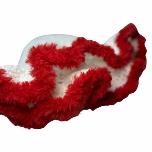 Very chic Snow White ruffle bucket hat brimmed with a crimson red faux fur