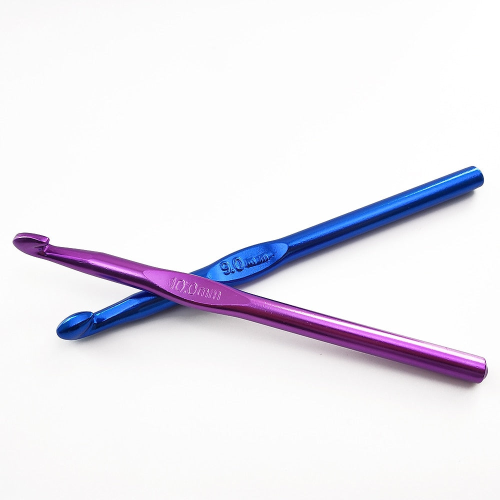 Single Piece Crochet Hooks 2.5-10mm