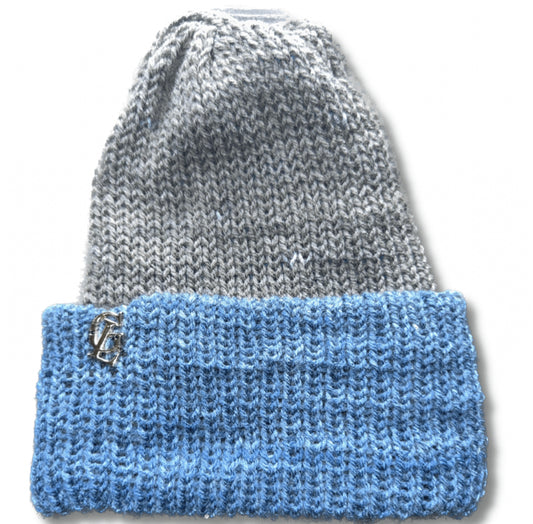 Gray & blue ombré double layered beanie