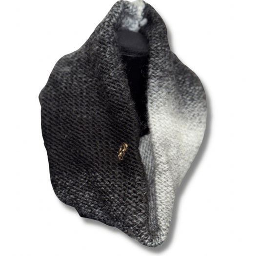 Super soft wool cowl/ scarf